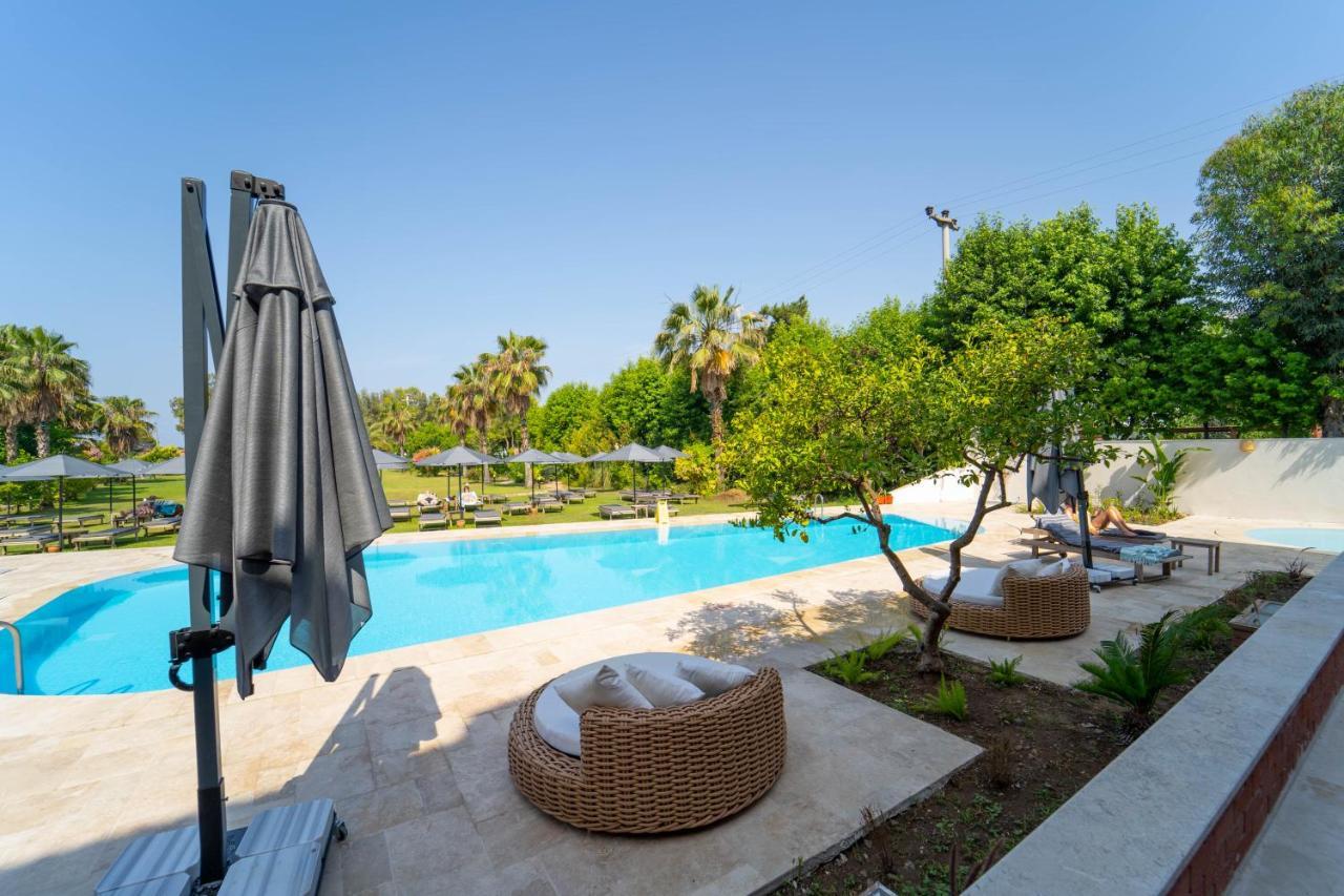 Hotel Club-E Fethiye Exteriör bild