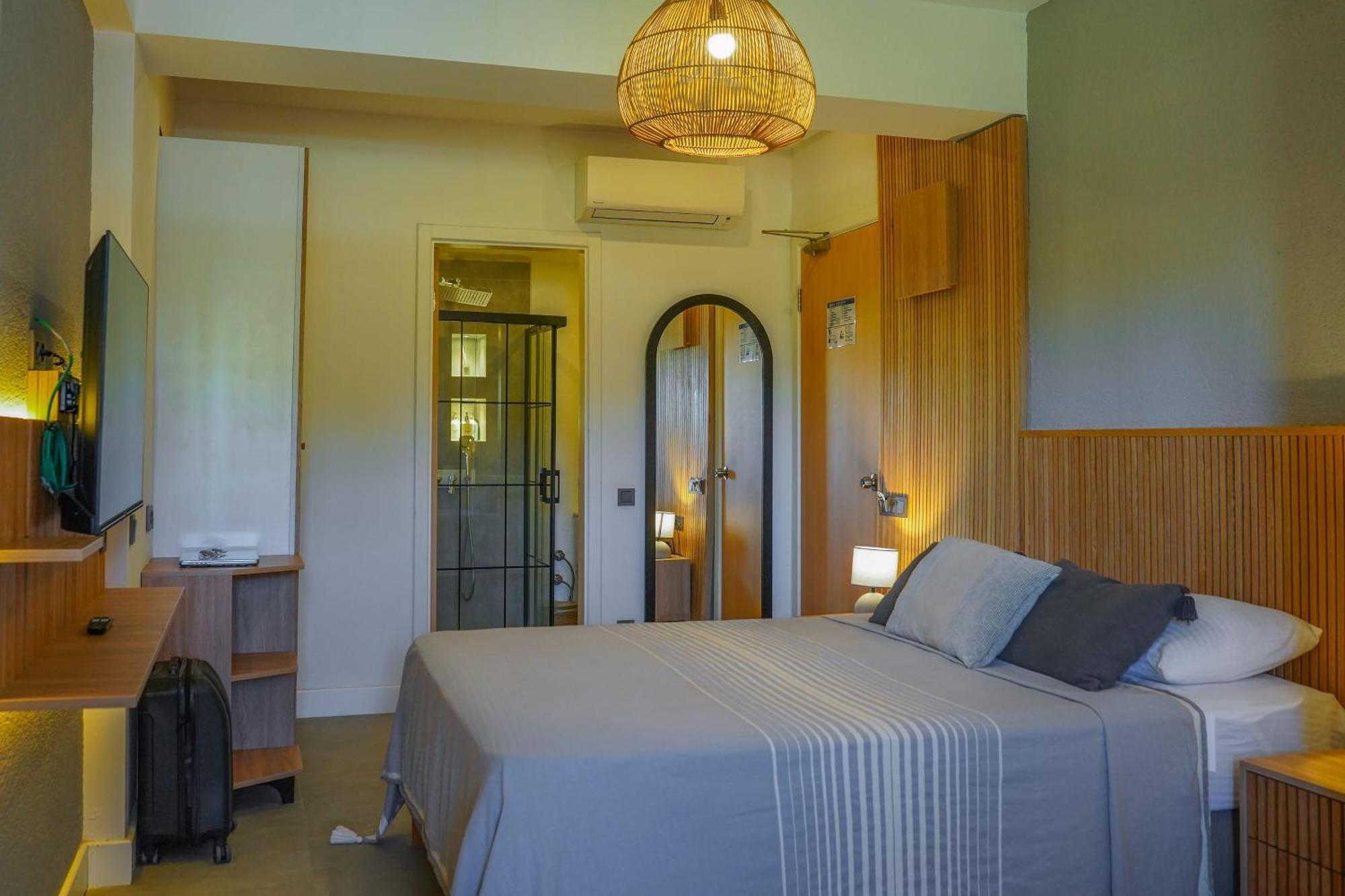 Hotel Club-E Fethiye Rum bild